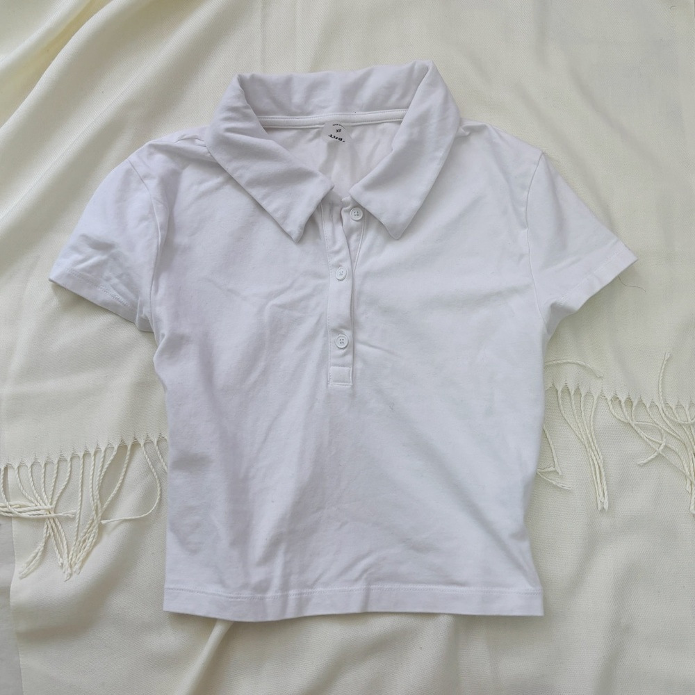 SOLD Aritzia TNA collared polo tshirt